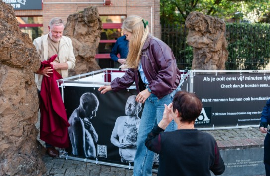  (vergroot foto)